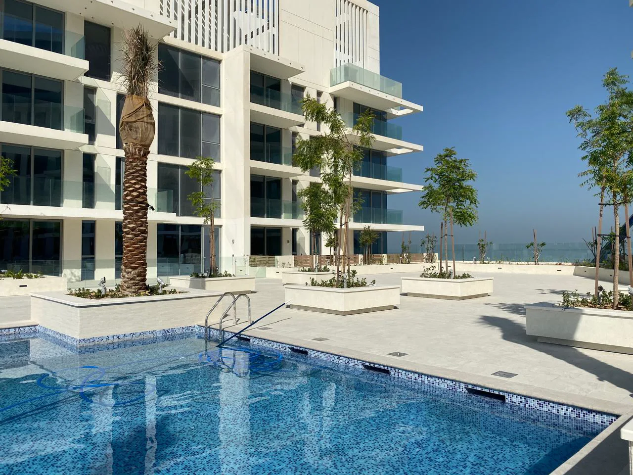 Community swimming pool at Mamsha Al Saadiyat